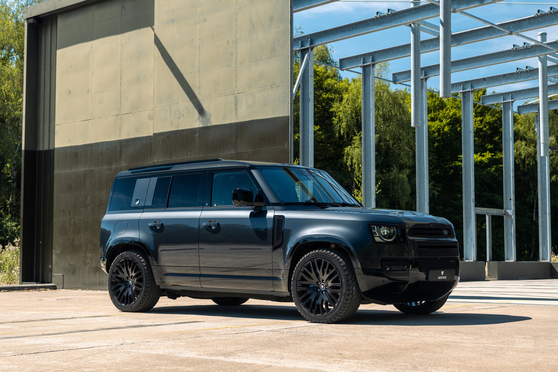 Defender P400e - Carpathian