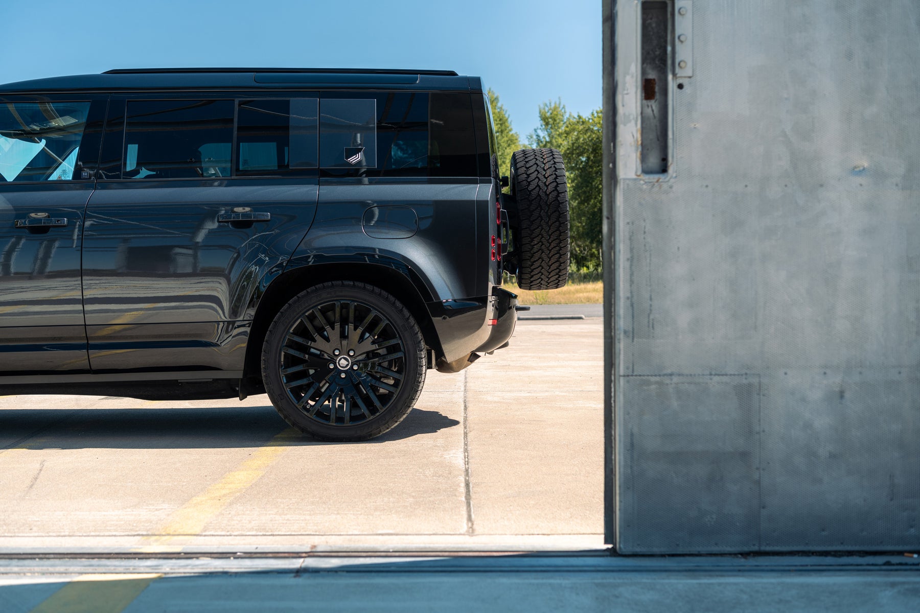 Defender P400e - Carpathian