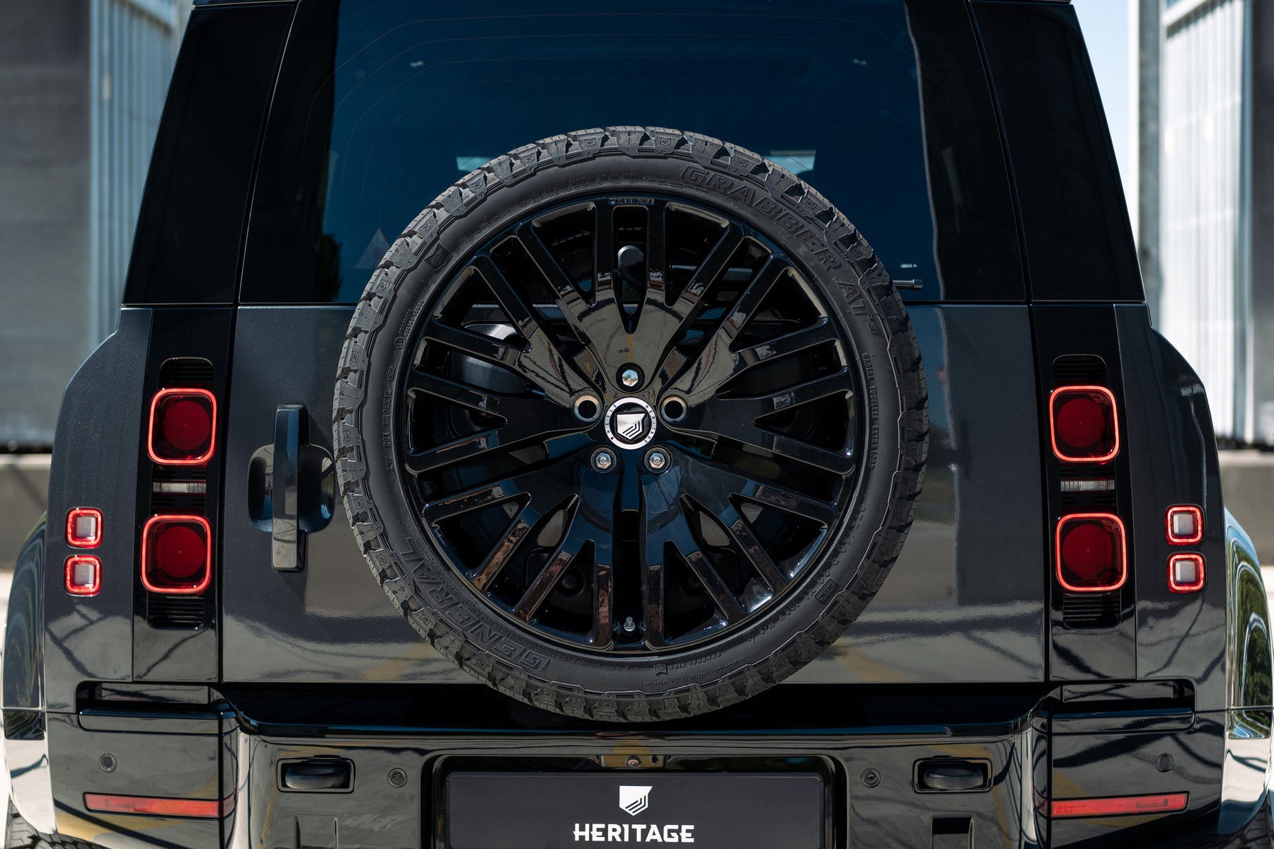 Defender P400e - Carpathian