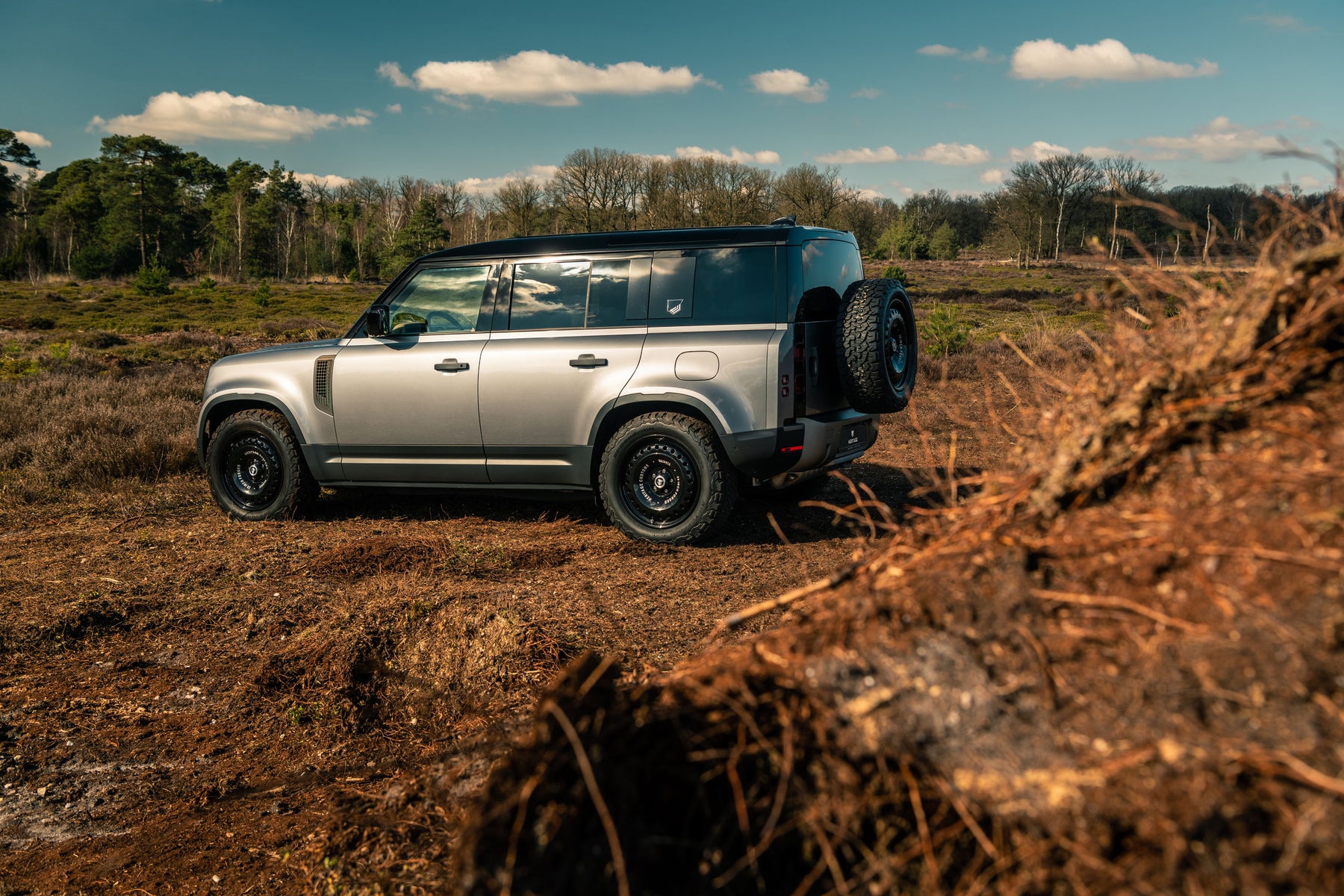 Defender P400e - Heritage Customs