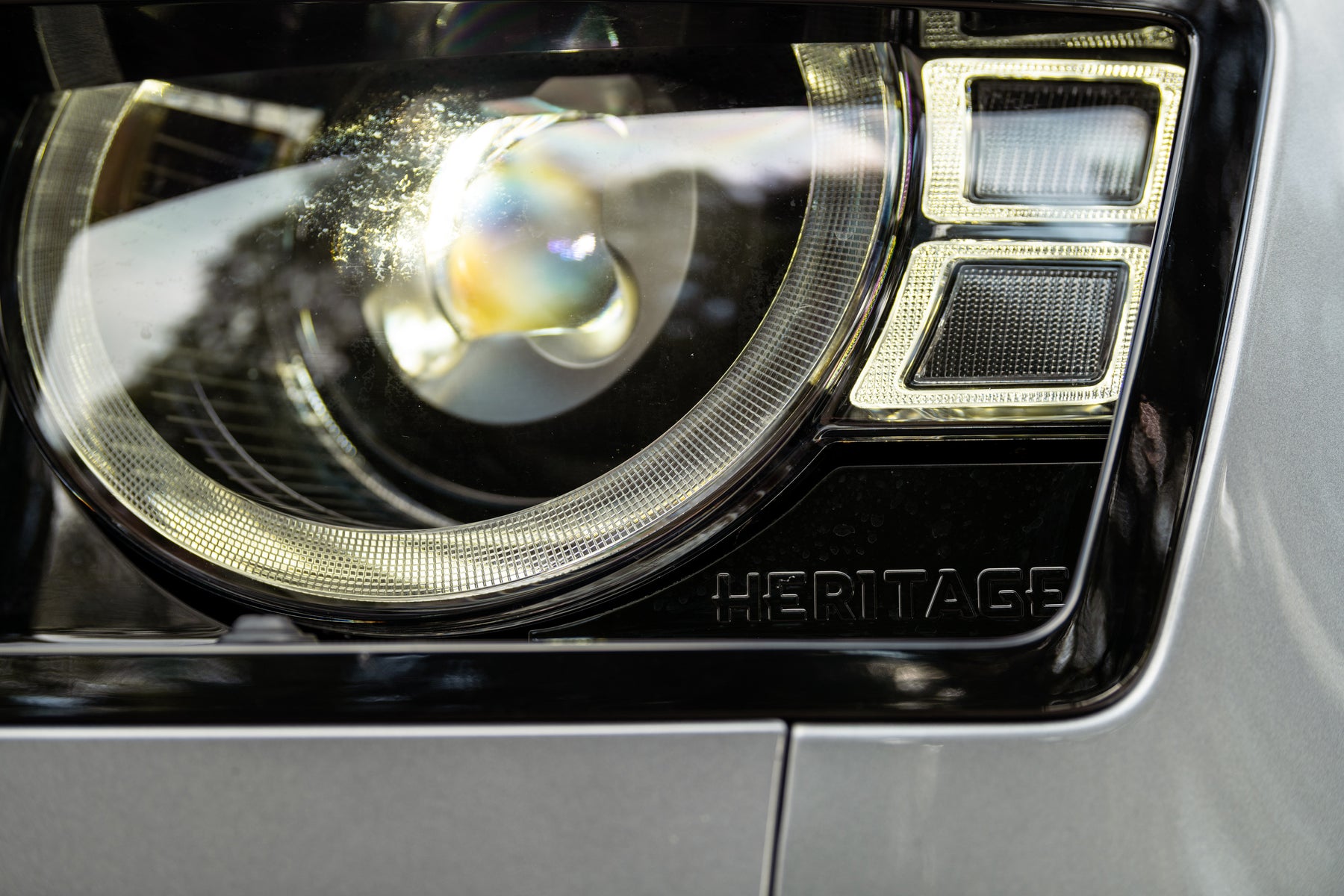 Dynamic - exterior decal pack