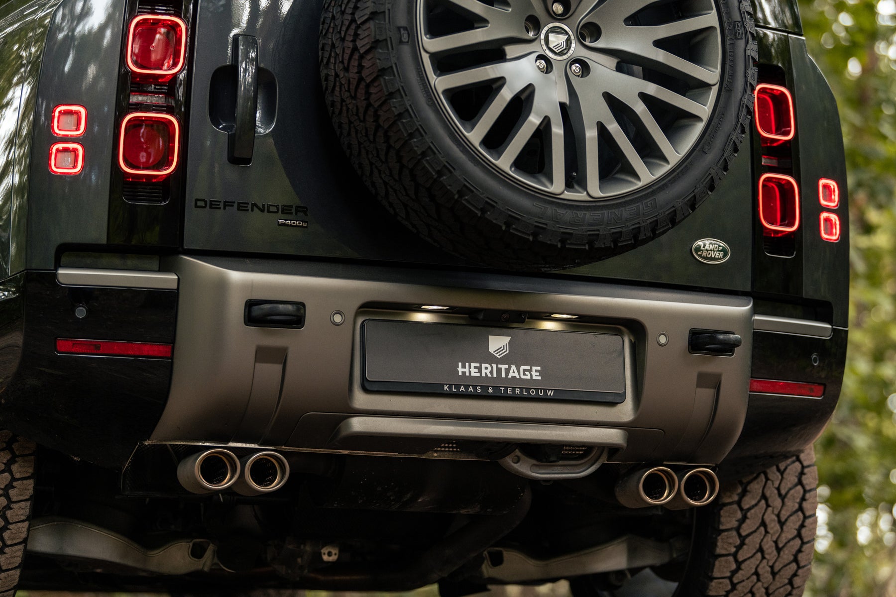 Defender P400e - Carpathian King