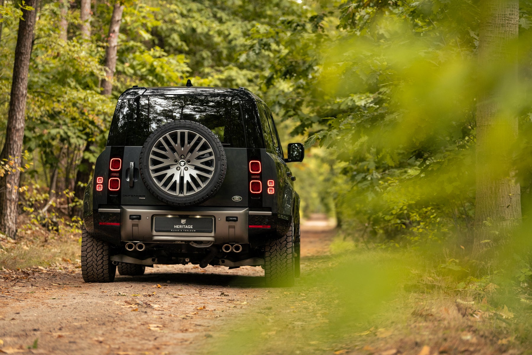 Defender P400e - Carpathian King