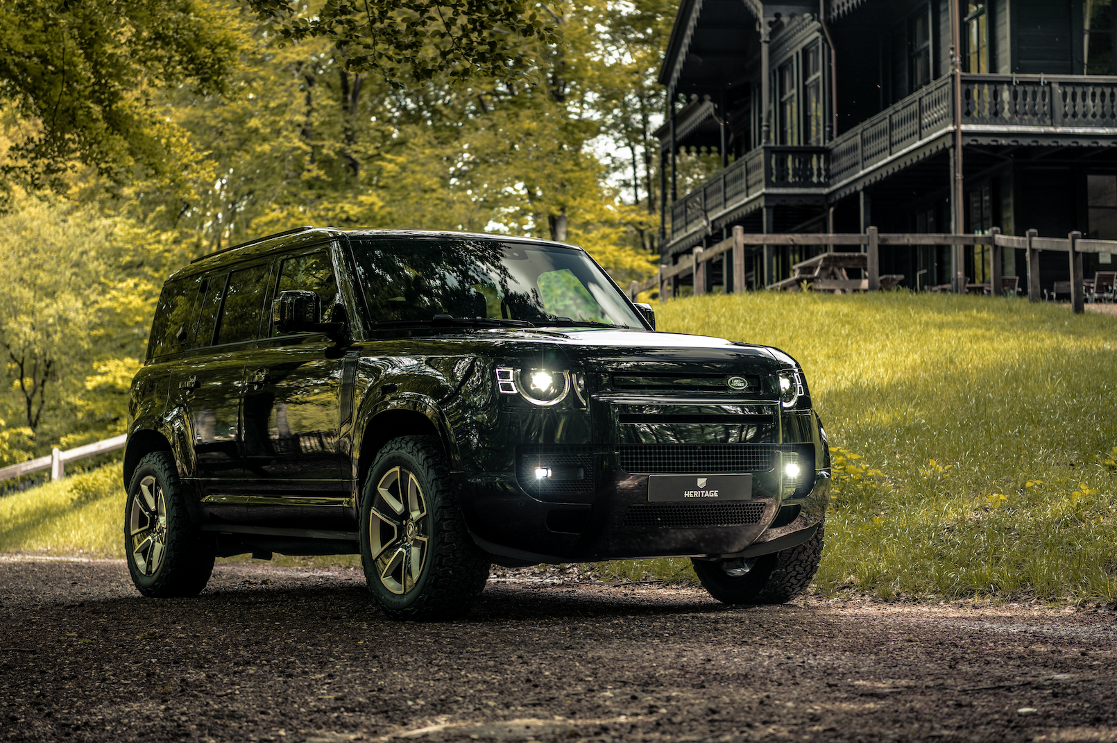 Defender 110 - Black