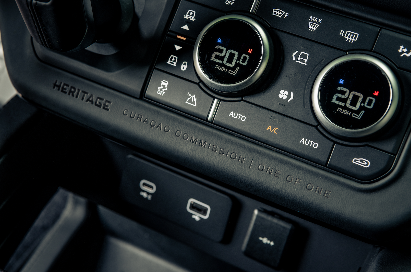 Defender 110 - Black