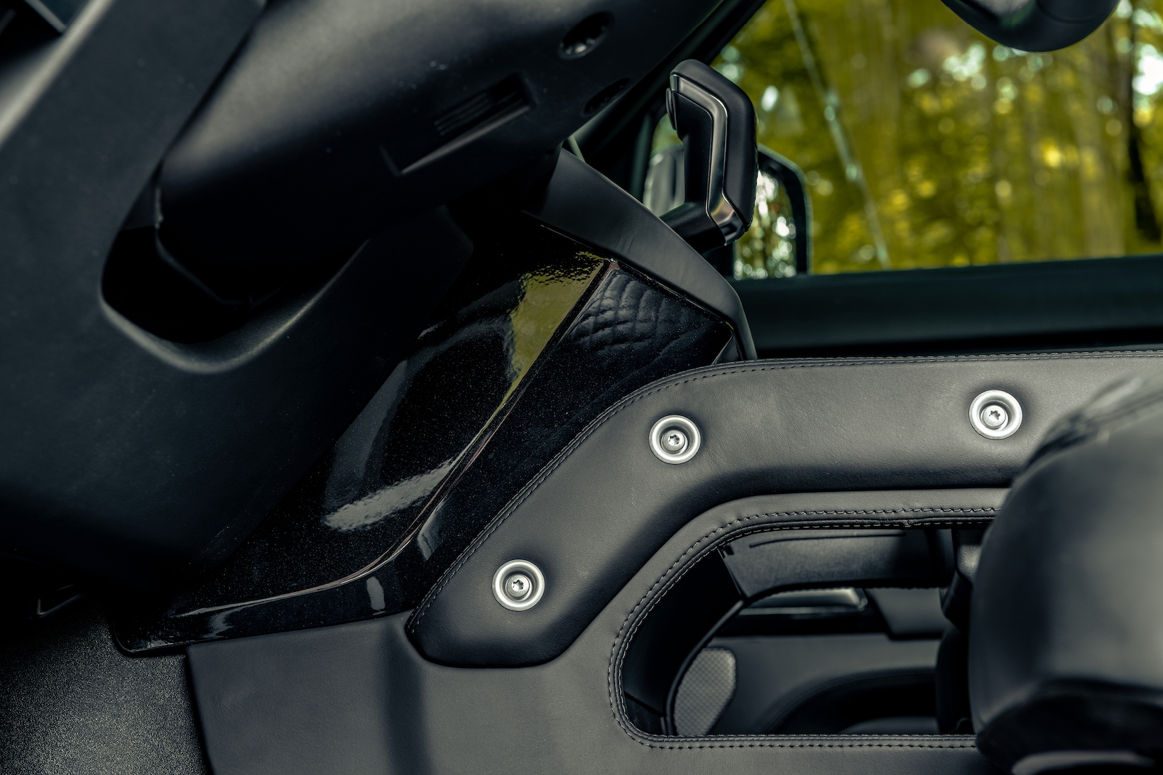 Defender 110 - Black