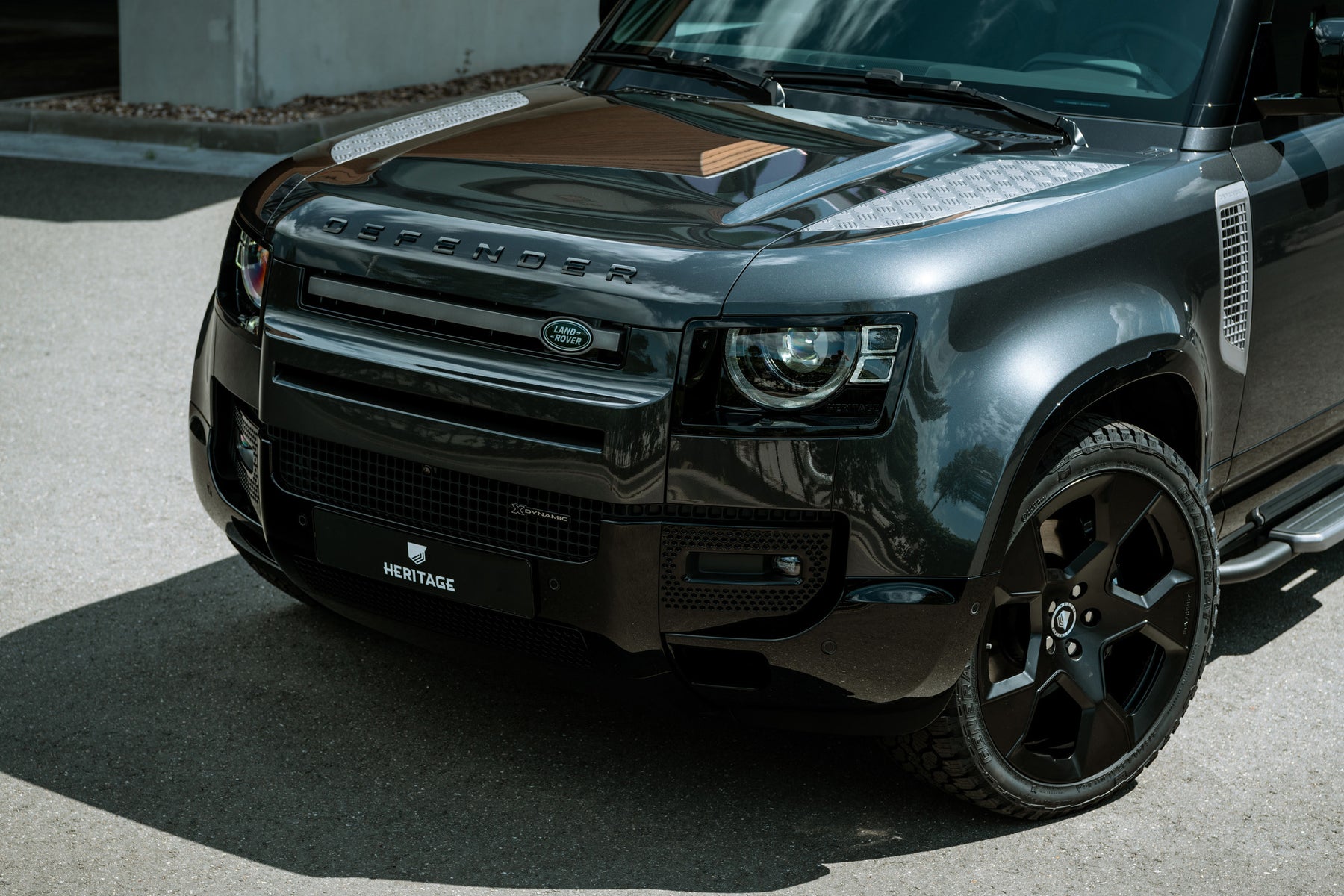 Defender P400e - Carpathian Gun Metal