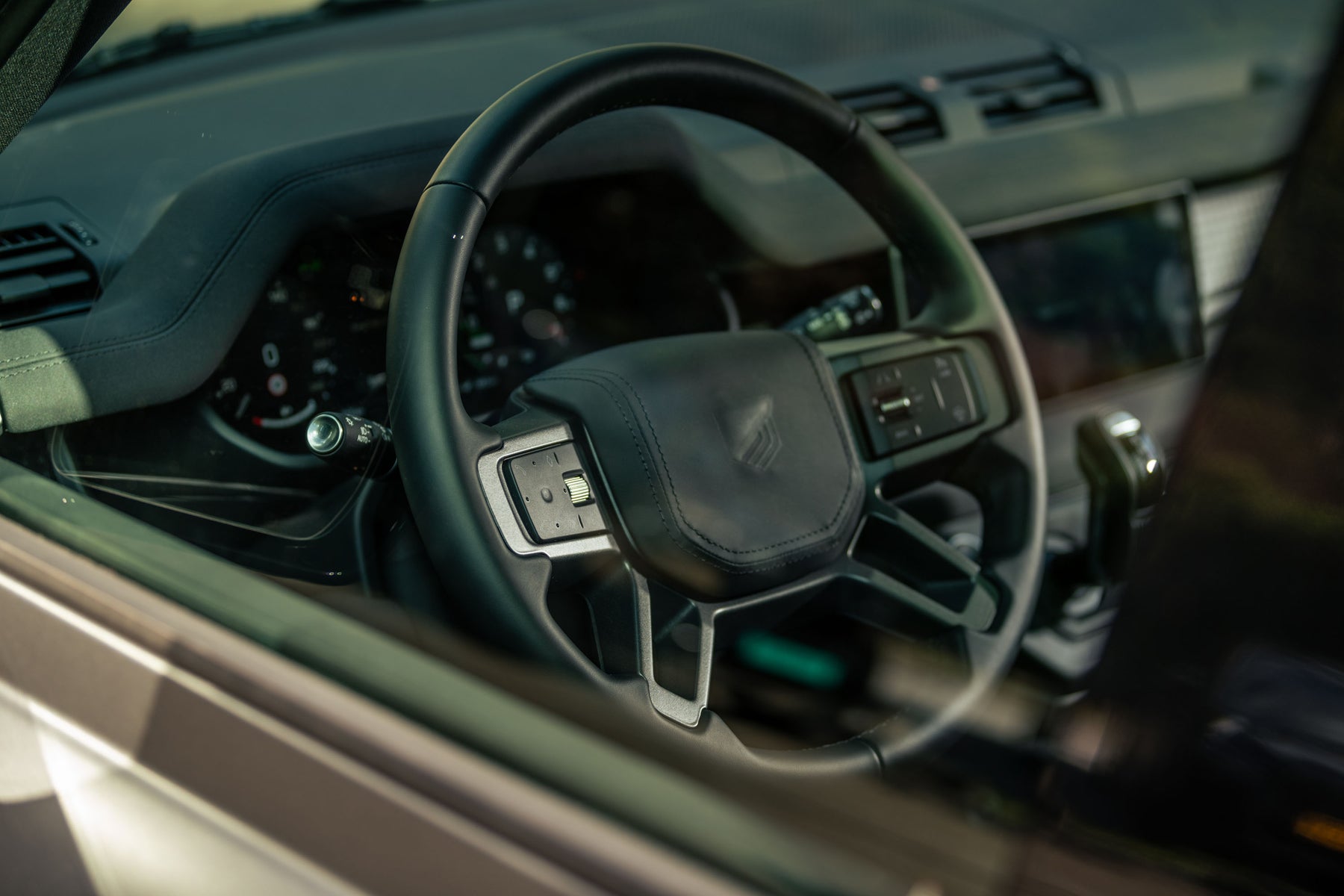 Defender P400e - Stealth