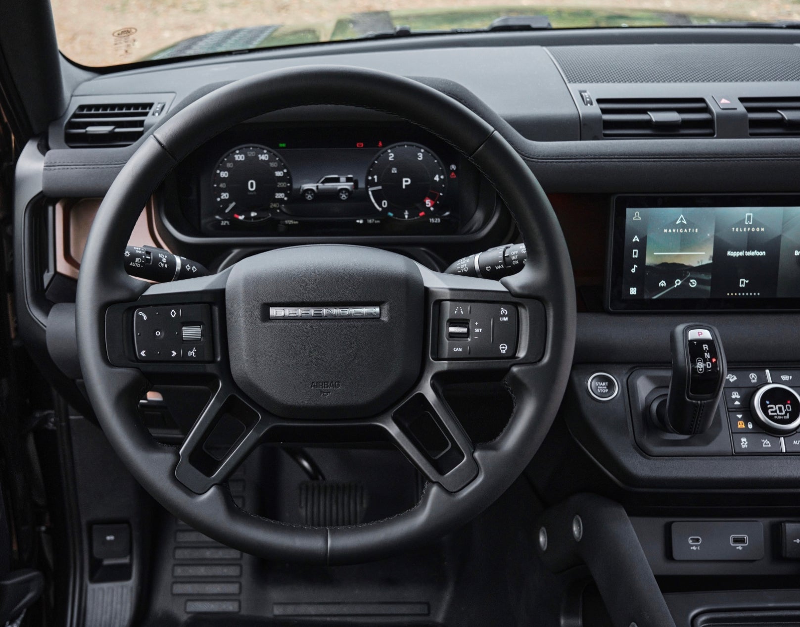Defender 90 D250 - Duracell