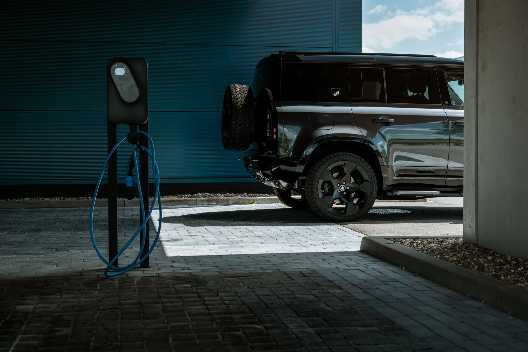 Defender P400e - Carpathian Gun Metal