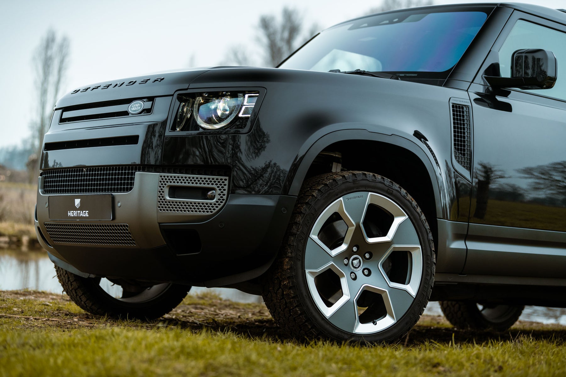Defender D300 - Santorini black