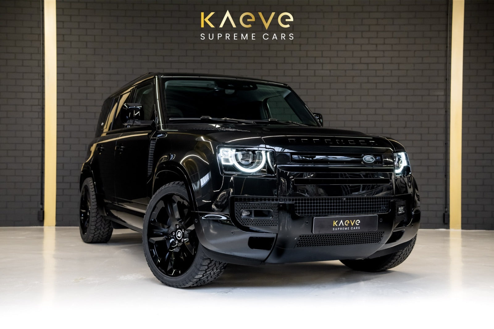 Defender 110 P400 - Santorini black