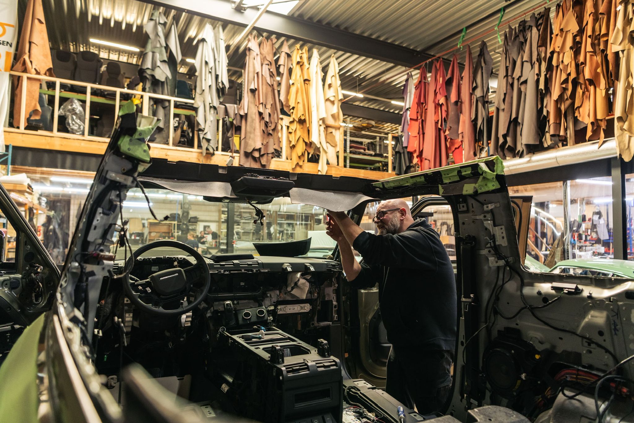 Production slots manufacture