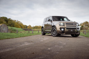 Defender 110 - P300e Gondwana stone