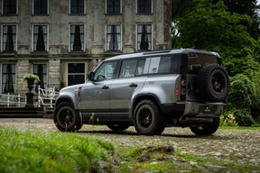 Defender 110 P400 - Eiger grey 7 seater