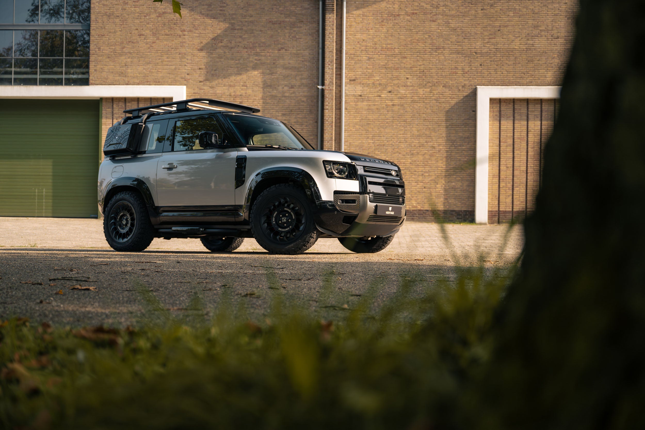 X Defender 90 P400 - X by Schiffmacher