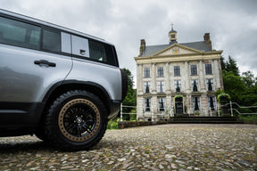 Defender 110 P400 - Eiger grey 7 seater